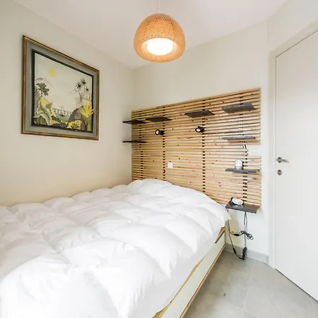 In With Sea View, Cleaning Included Apartament Blankenberge