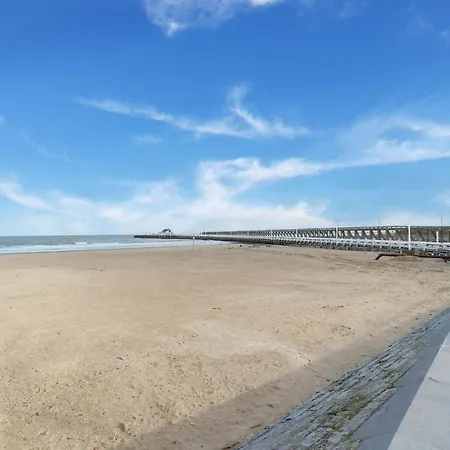 Apartament In With Sea View, Cleaning Included Blankenberge