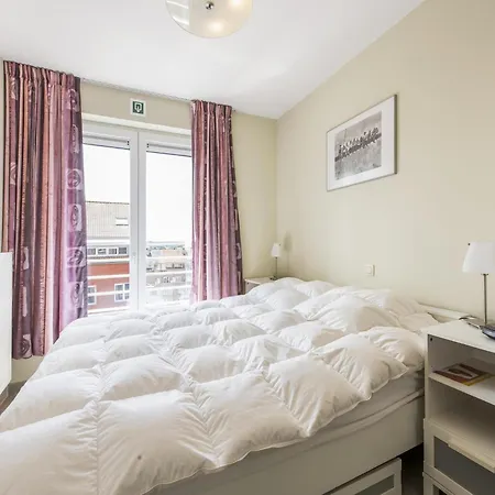 In With Sea View, Cleaning Included Blankenberge